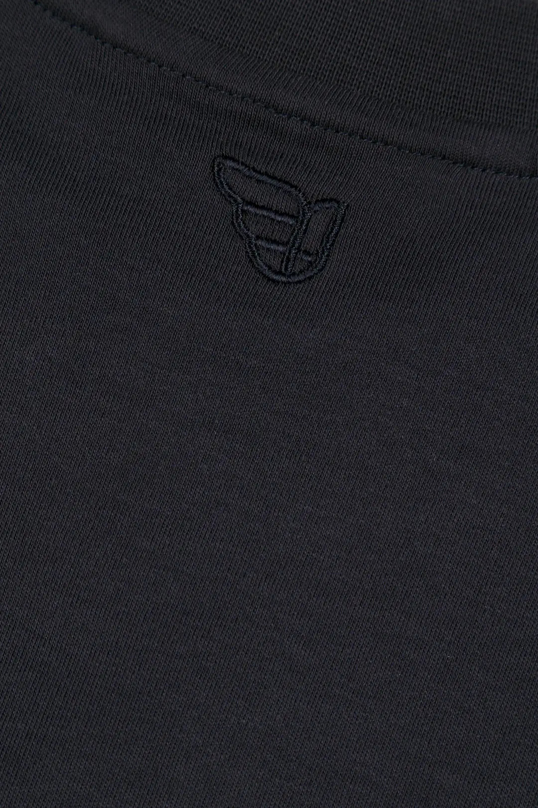 Freedom Fit Tee | Black Navy (Geschatte levering half augustus)