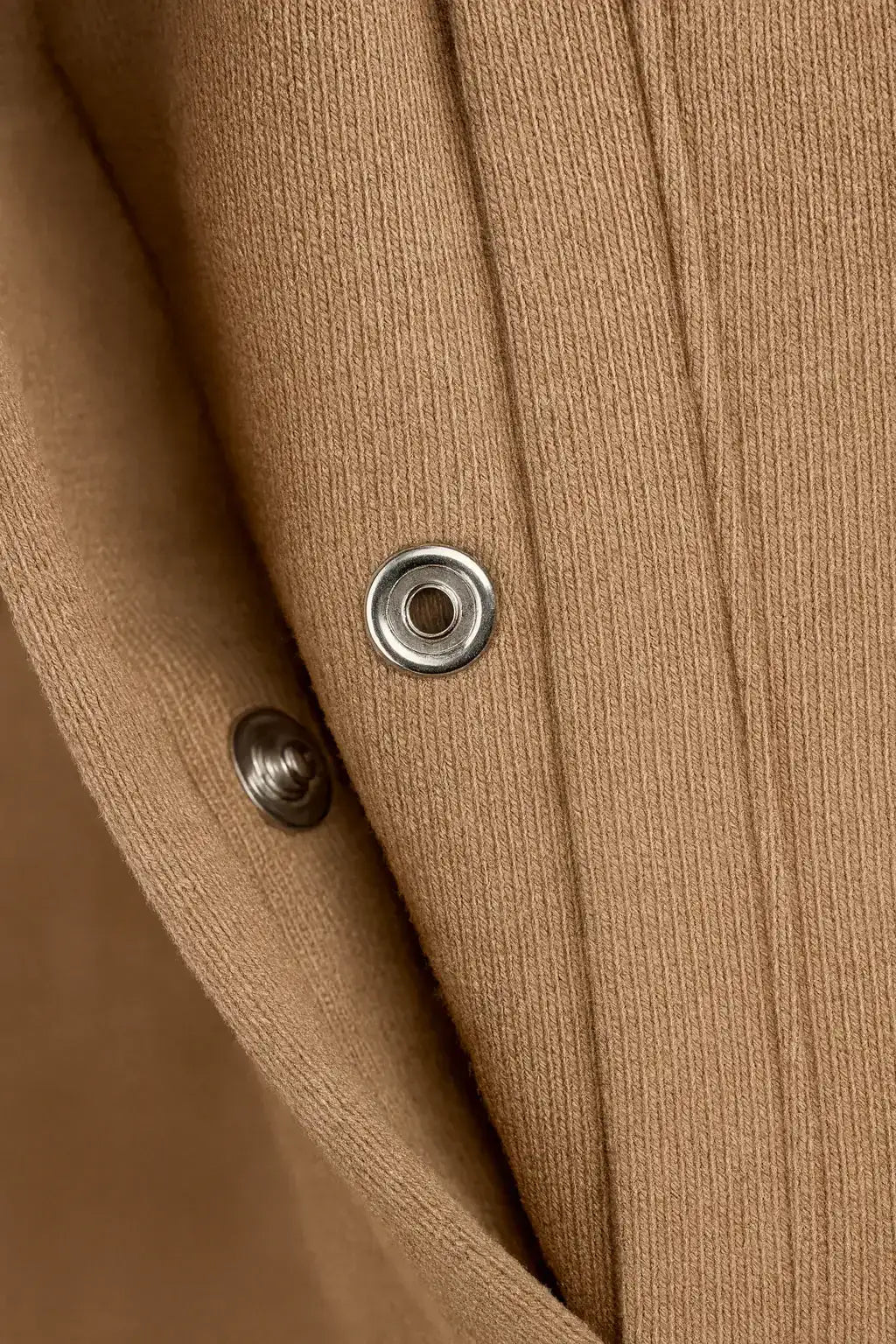 Signature Zip | Camel